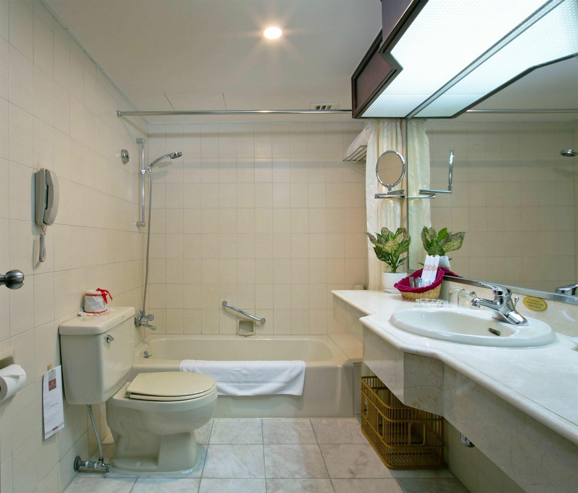 Yindo Jasper Hotel Châu Hải Ngoại thất bức ảnh